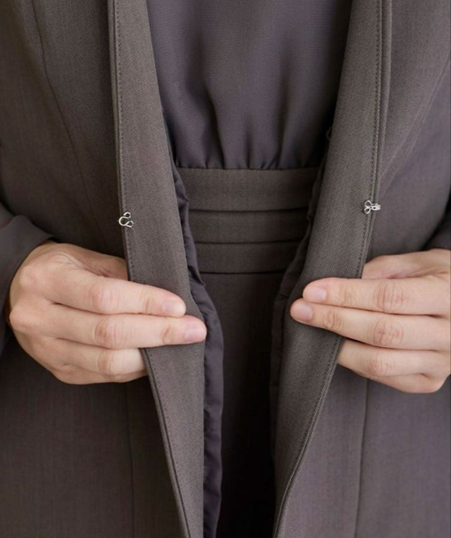 新品 シースルー パーティードレス ジレ付き