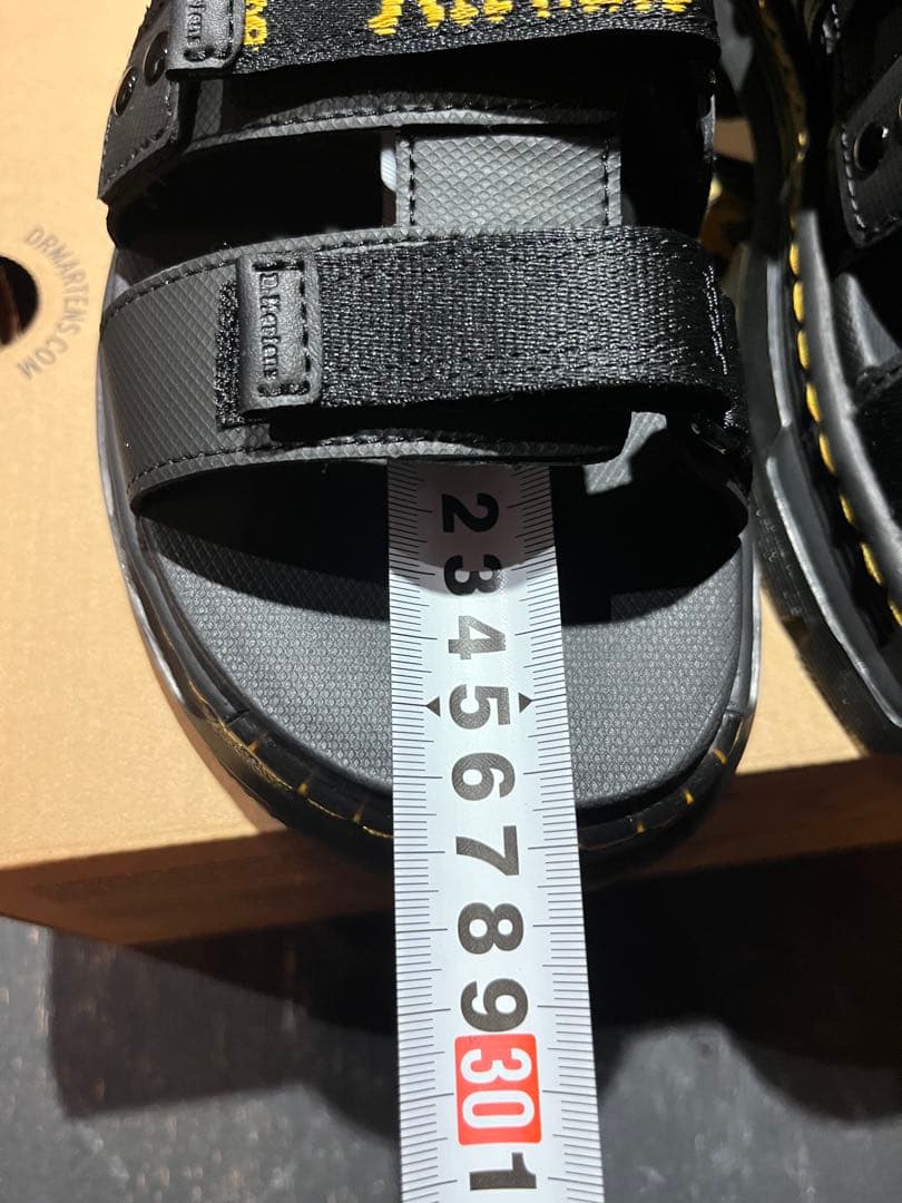 ドクター・マーチンのサンダル 約26.5cm 未使用品！Dr.Martens
