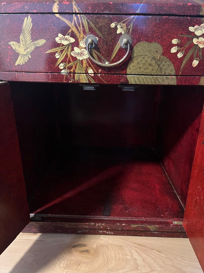 中国美術　中国家具　最高級　朱塗り　箪笥　花柄　小鳥　花鳥画