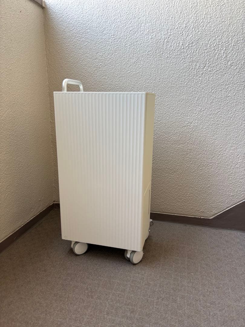 2023年製 cado ROOT 7100 除湿機 カドー