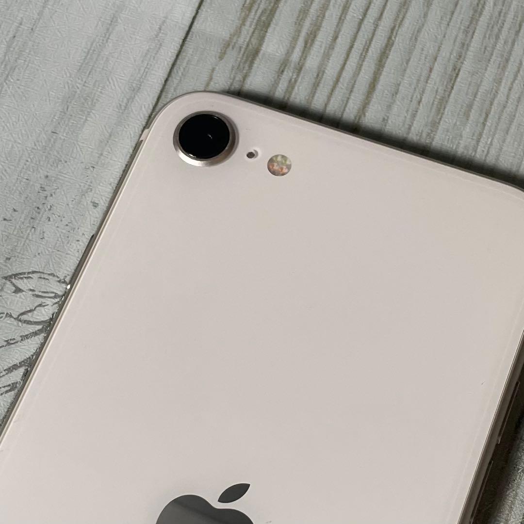 iPhone SE 第3世代 (SE3) スターライト 128GB SIM解除済