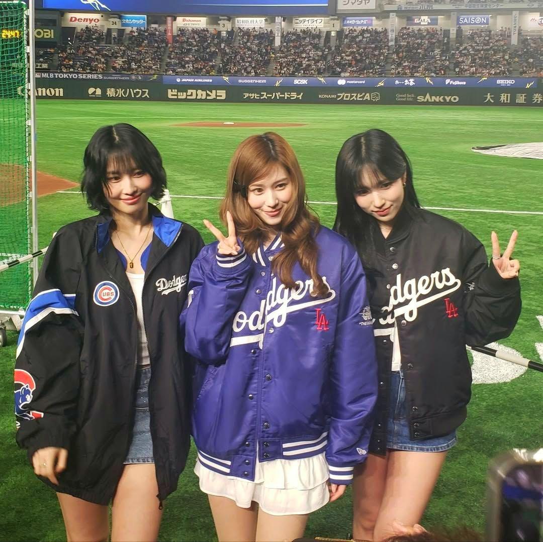 【完売品】ワンオクTAKA、TWICE SANA着用 ドジャース スタジャン