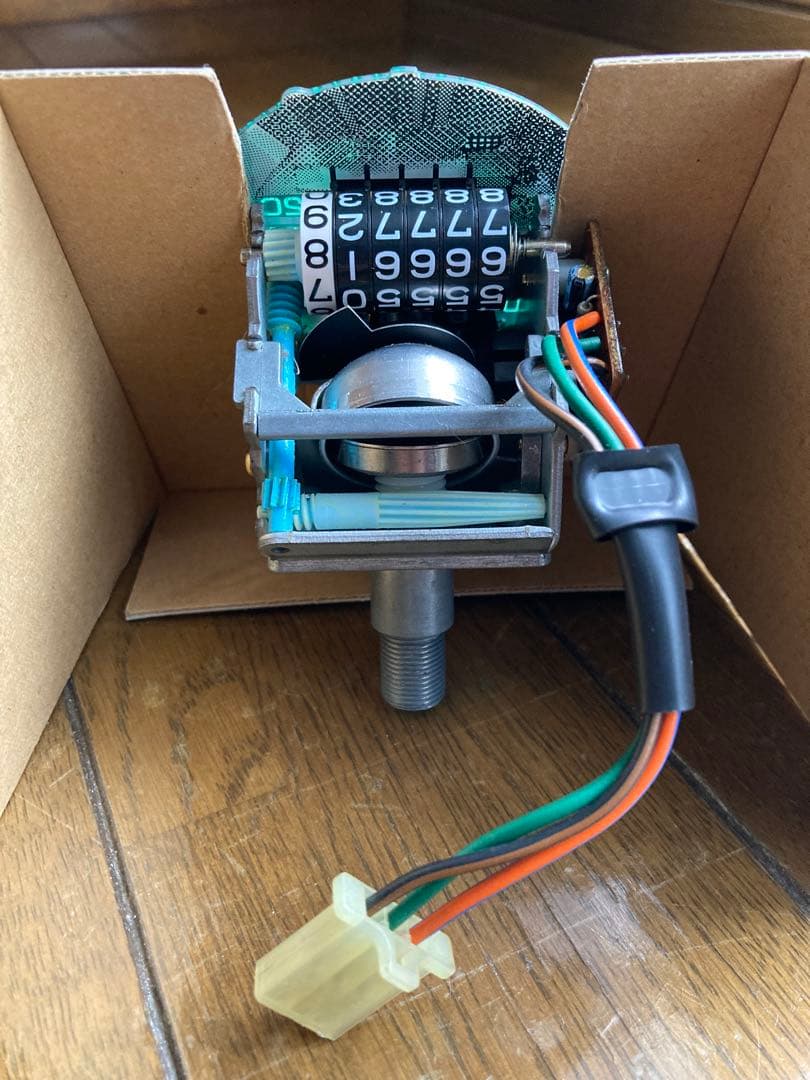 【ほぼ新品】CB400SF用240kmスケールスピードメーター