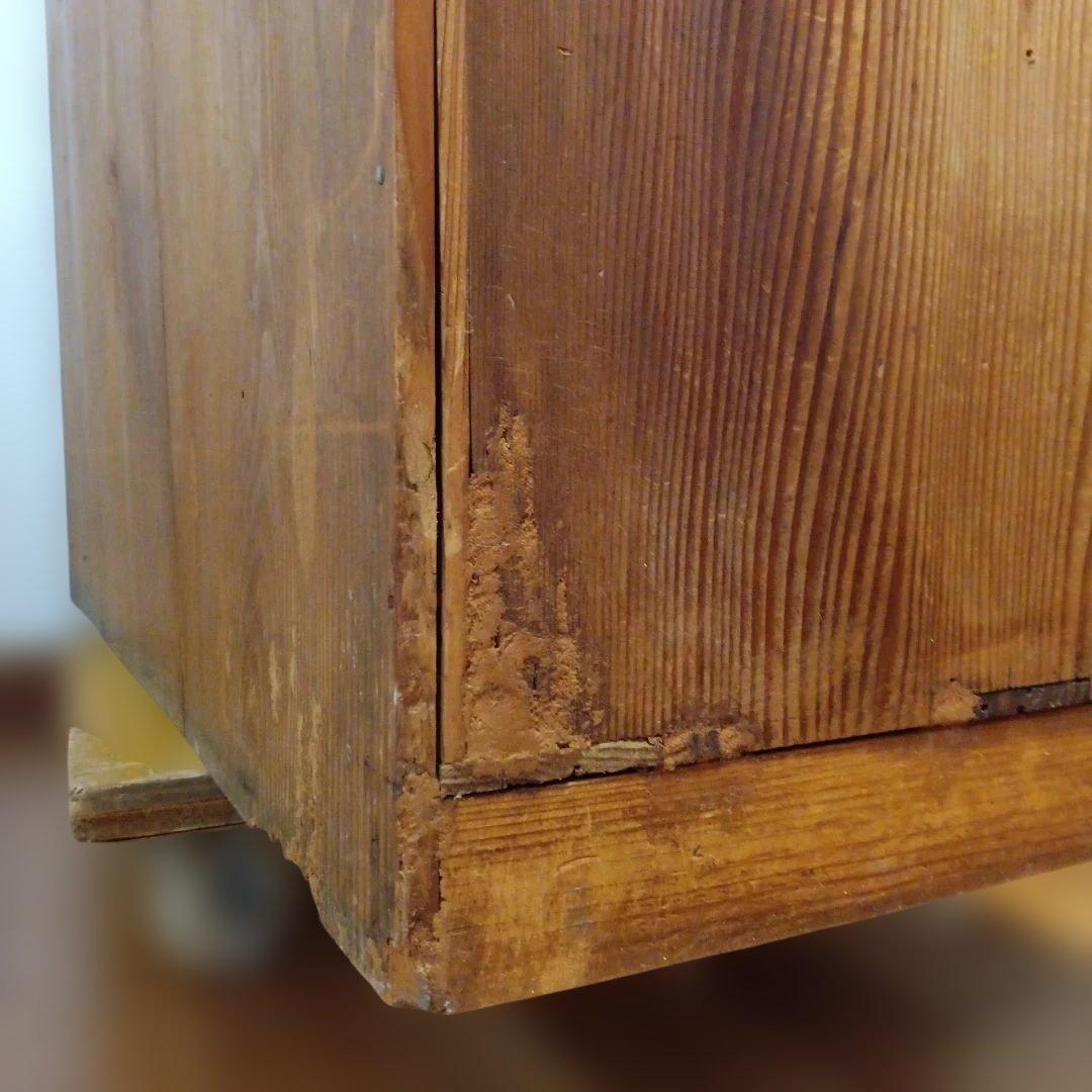 箪笥　立派な大正時代の帳場箪笥　榎木と杉　キャビネット 　鍵付き