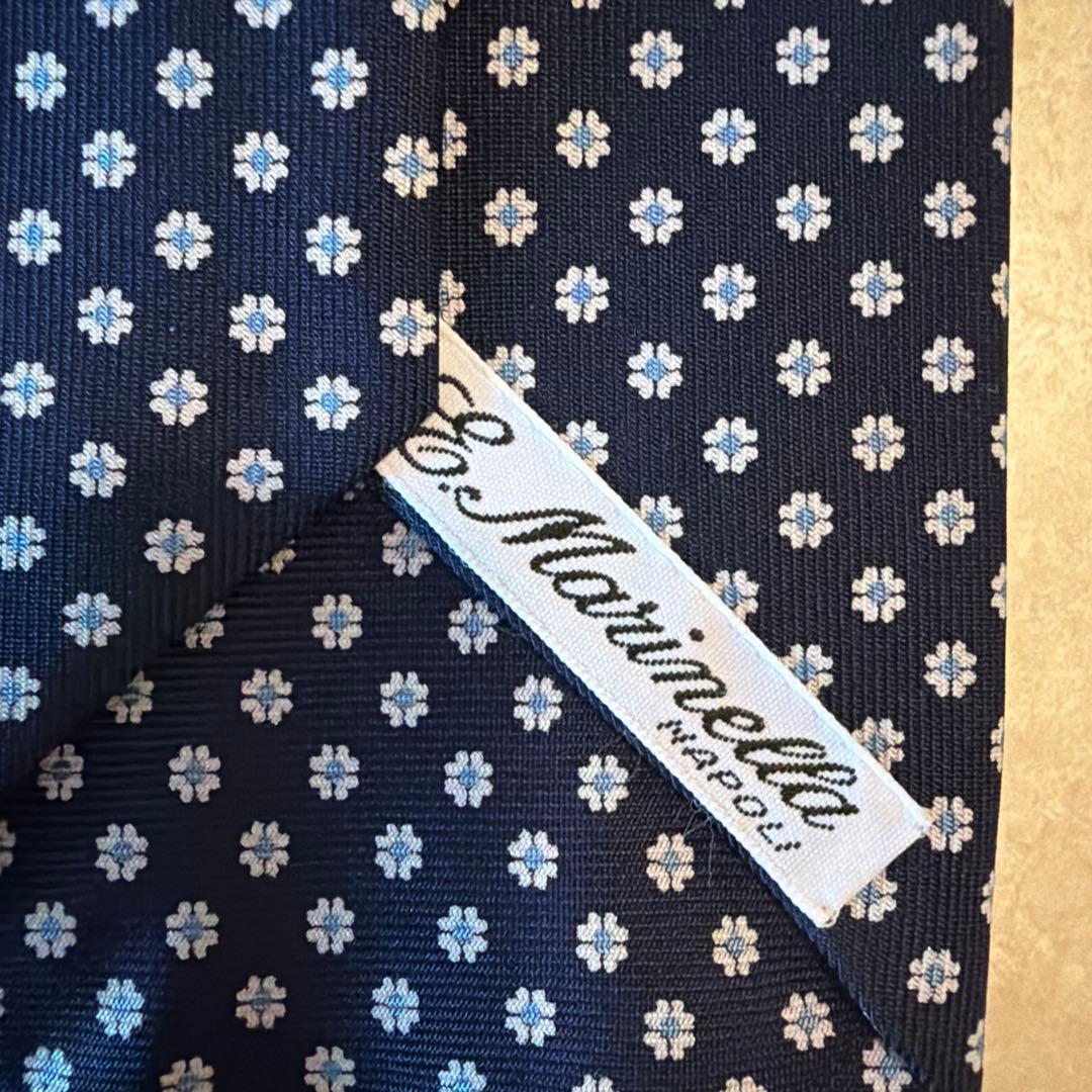 マリネッラ　セッテピエゲ　ネクタイ