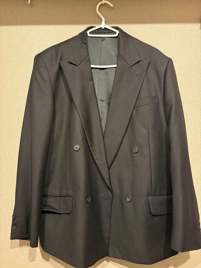 YSLイブサンローラン　ダブルスーツ　セットアップ　ブラック