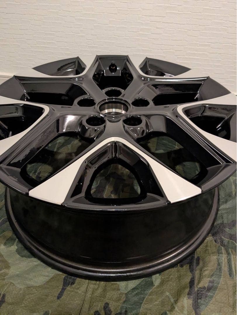 ホンダ ZRーV 純正18インチ アルミホイール　１本