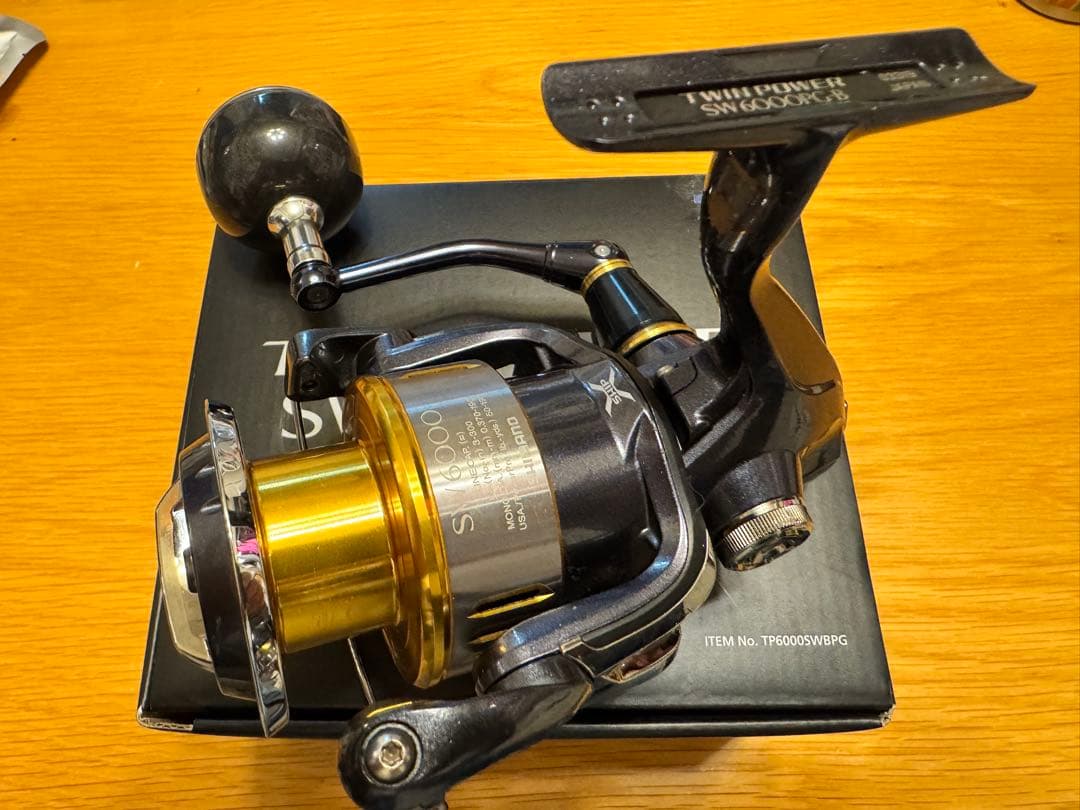 シマノTWIN POWER SW 6000PG スピニングリール