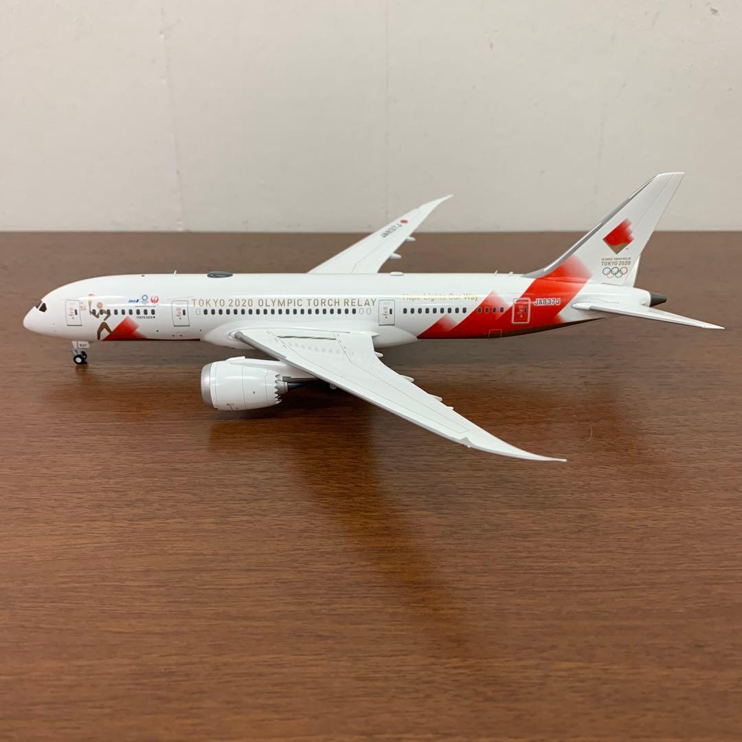 ❶　1/200　ANA・JAL　B787-8 JA837J TOKYO2020号