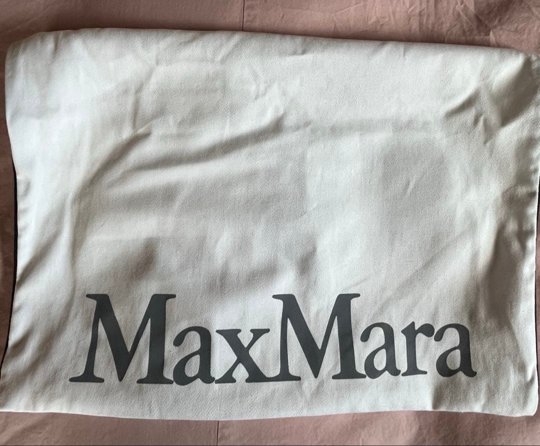 MaxMara ⭐︎フリンジ付きカシミアマフラー