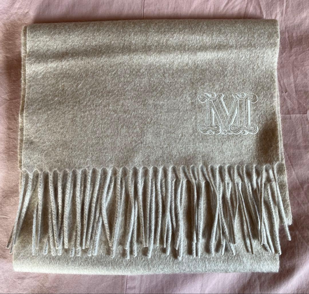 MaxMara ⭐︎フリンジ付きカシミアマフラー