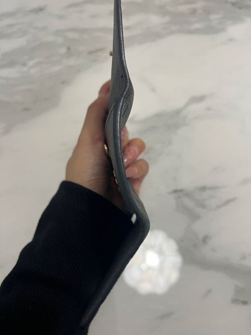 ルイ・ヴィトン ブラック レザー キーケース