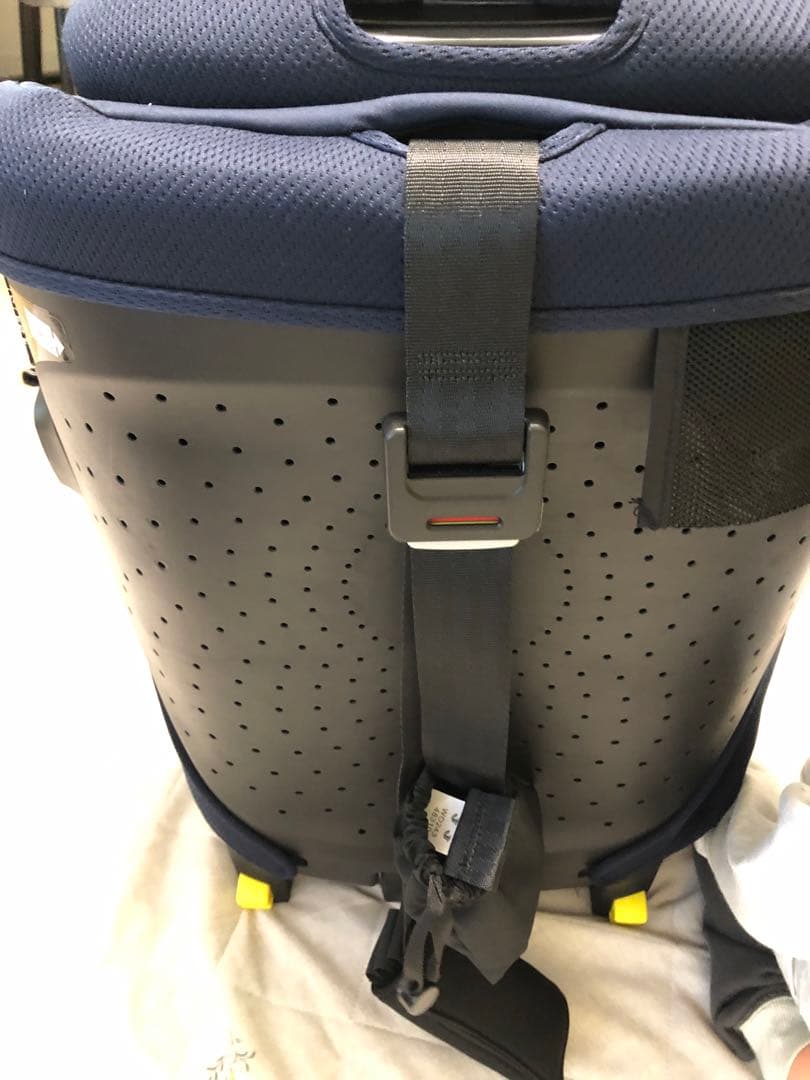 ISOFIX aprica アップリカ　リライド　ジュニアシート用