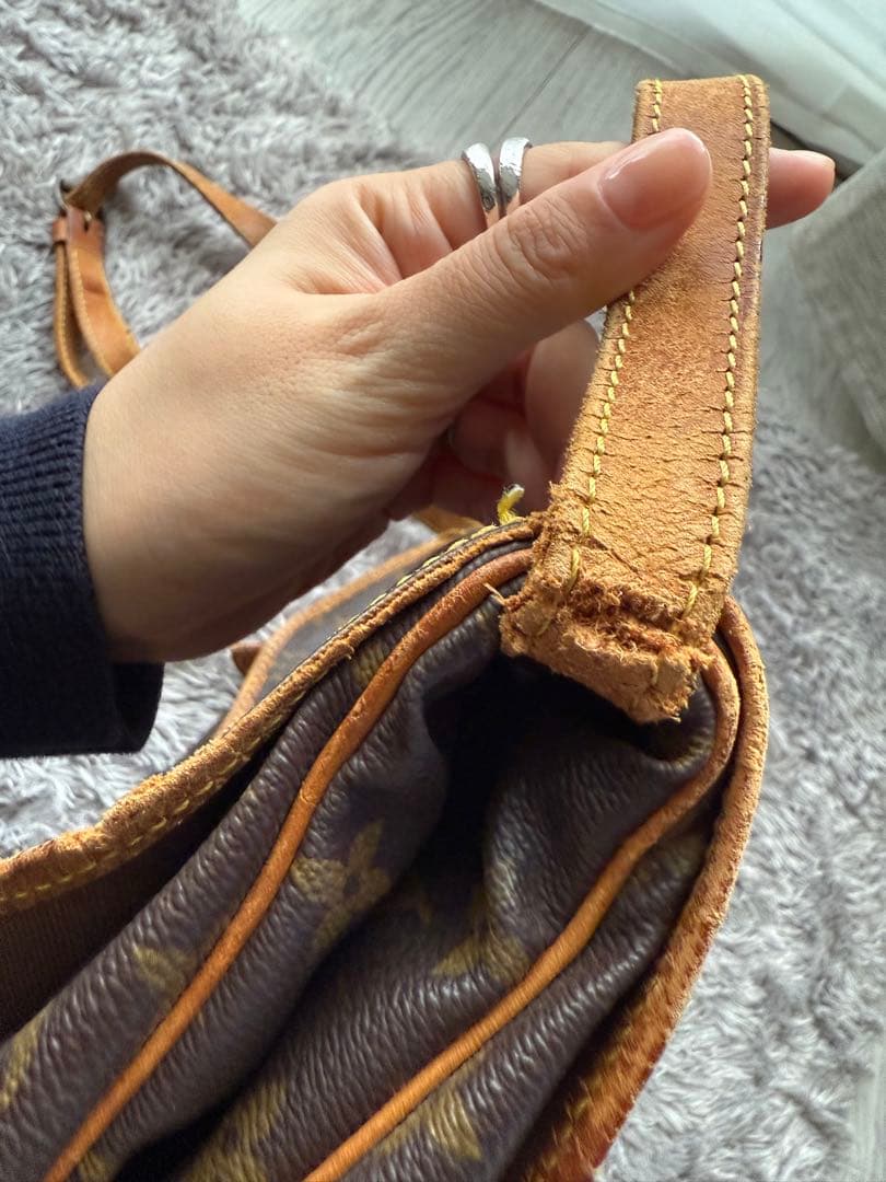 Louis Vuitton ソミュール30