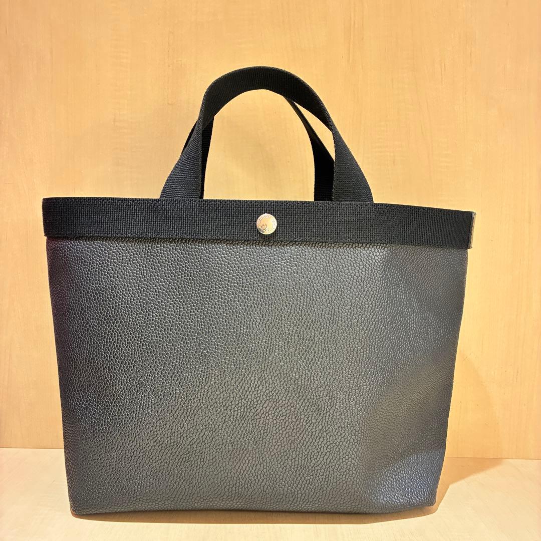 ♠︎エルベシャプリエ　704GP スクエアトート　M ノワール