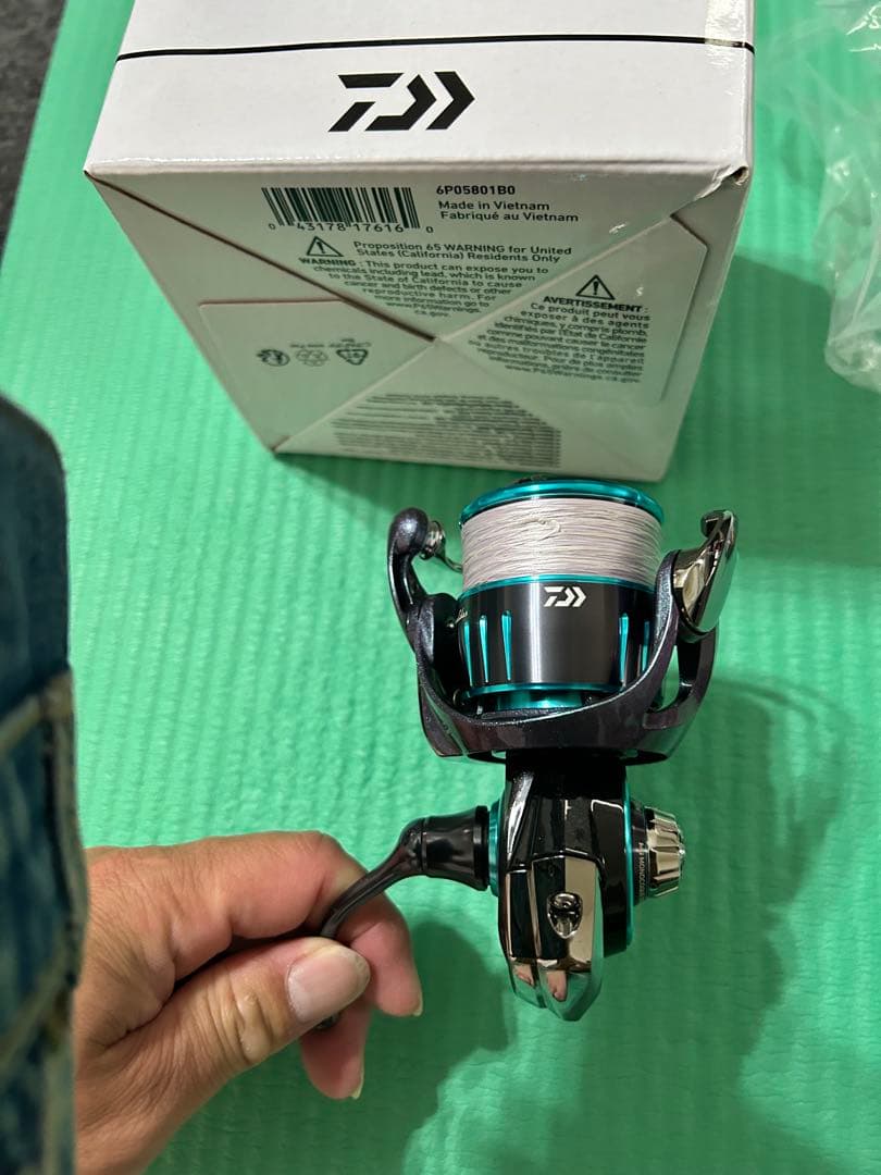 ダイワ エメラルダス RX LT2500 スピニングリール