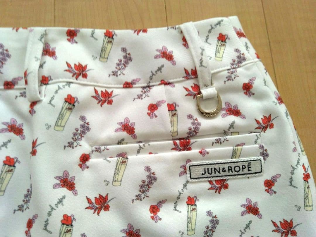 【新品】JUN & ROPE インナーパンツ一体型 花柄スカート サイズＳ