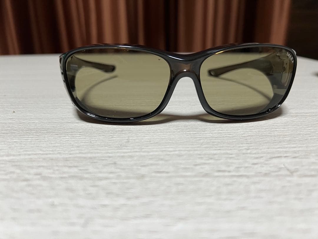 TALEX偏光オーバーサングラス