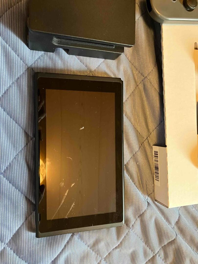 Nintendo Switch 本体 ブラック ジョイコン付き