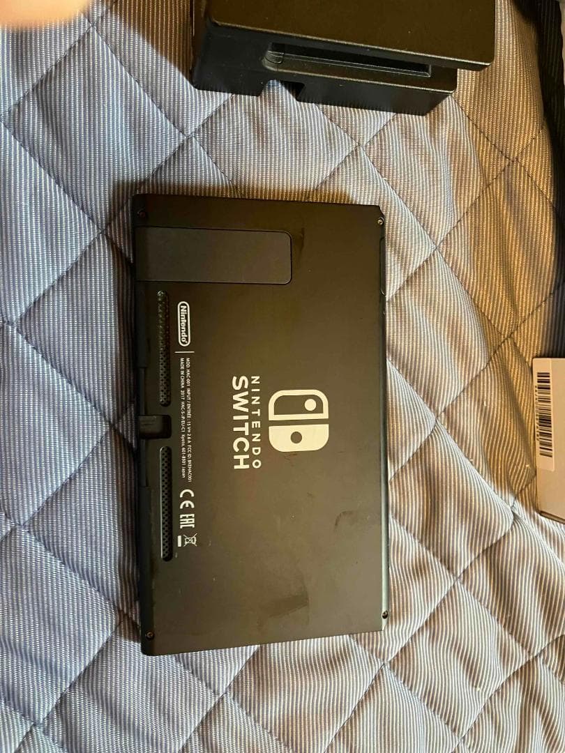 Nintendo Switch 本体 ブラック ジョイコン付き