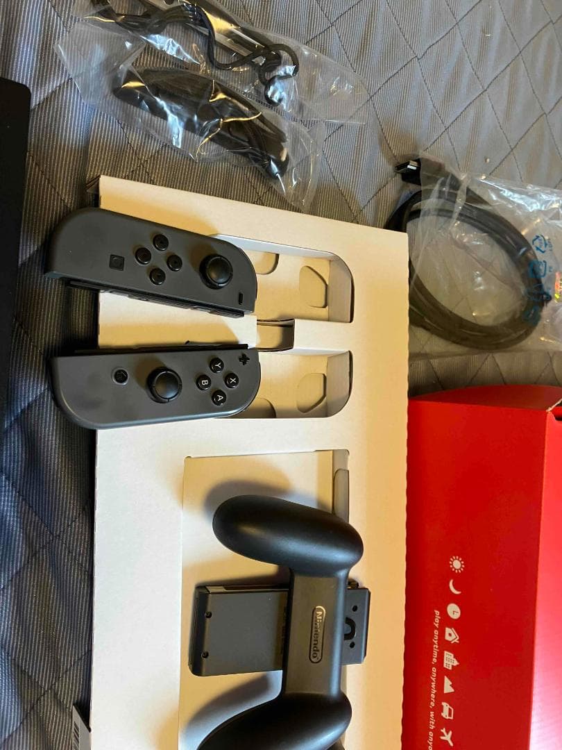 Nintendo Switch 本体 ブラック ジョイコン付き