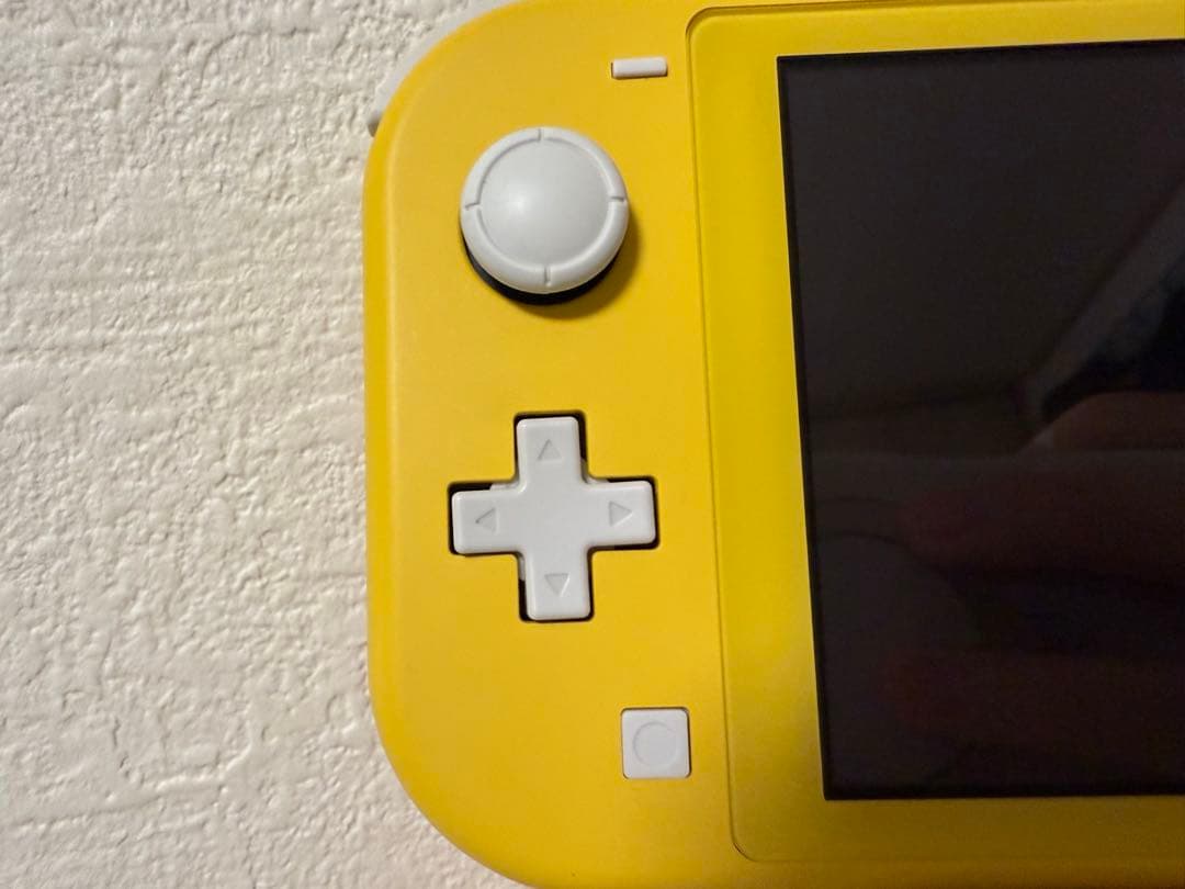 Nintendo Switch Lite イエロー 本体（充電器なし）