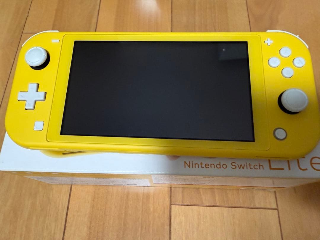 Nintendo Switch Lite イエロー 本体（充電器なし）
