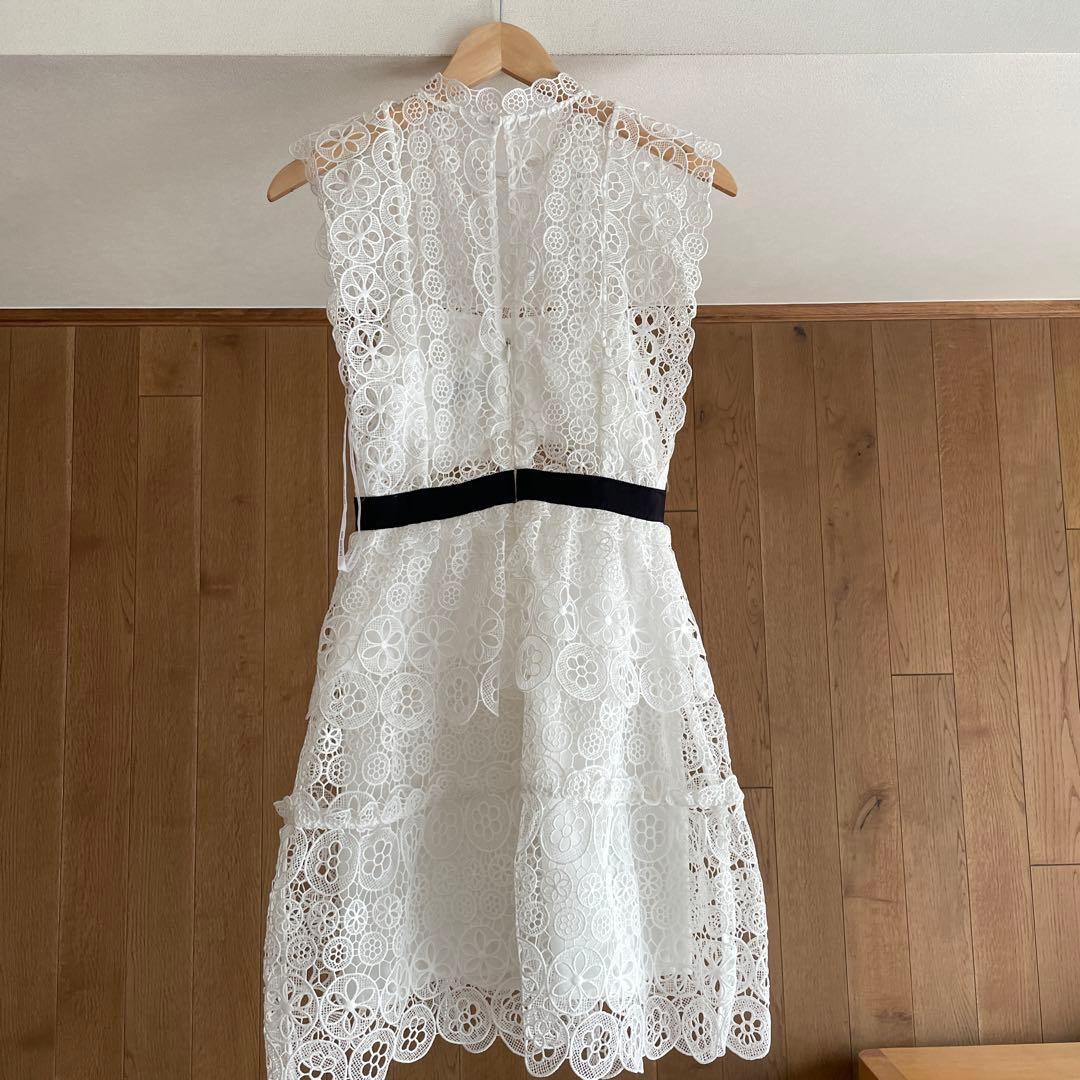 self-portrait セルフポートレイト　フローラルレースミニドレス