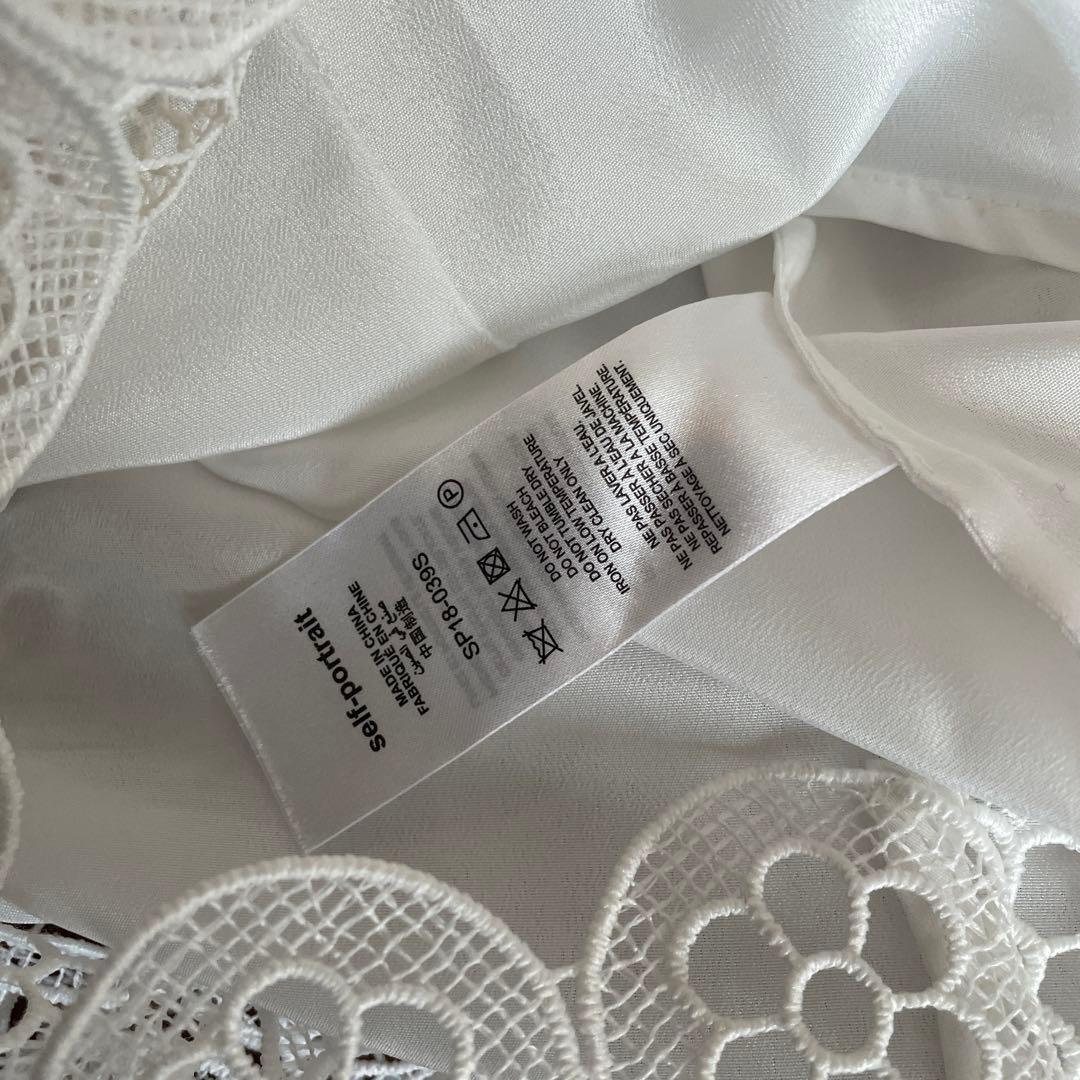 self-portrait セルフポートレイト　フローラルレースミニドレス