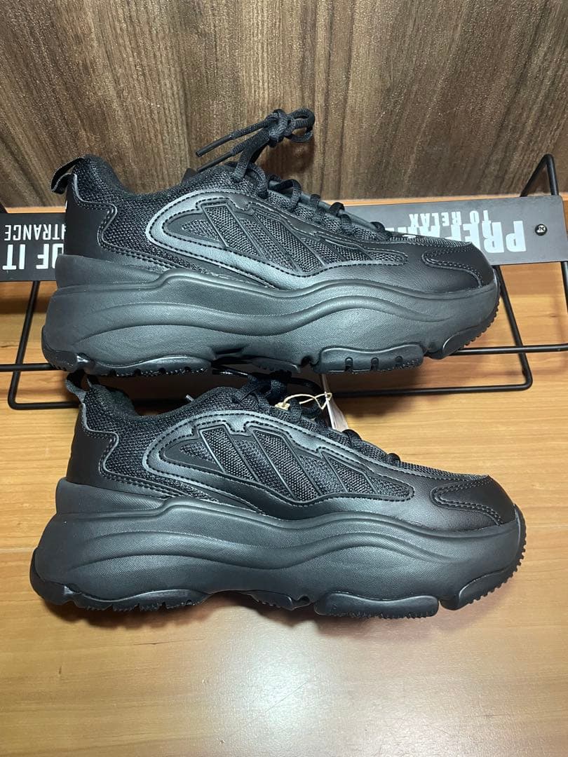 24.5cm オズガイア　OZGAIA adidas originals 新品