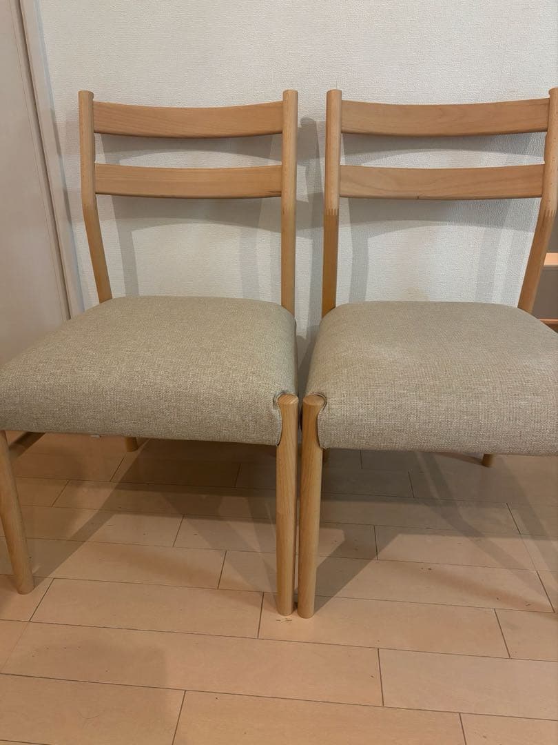 美品　Nシールドダイニングチェア　2脚セットナチュラルカラー　ニトリ