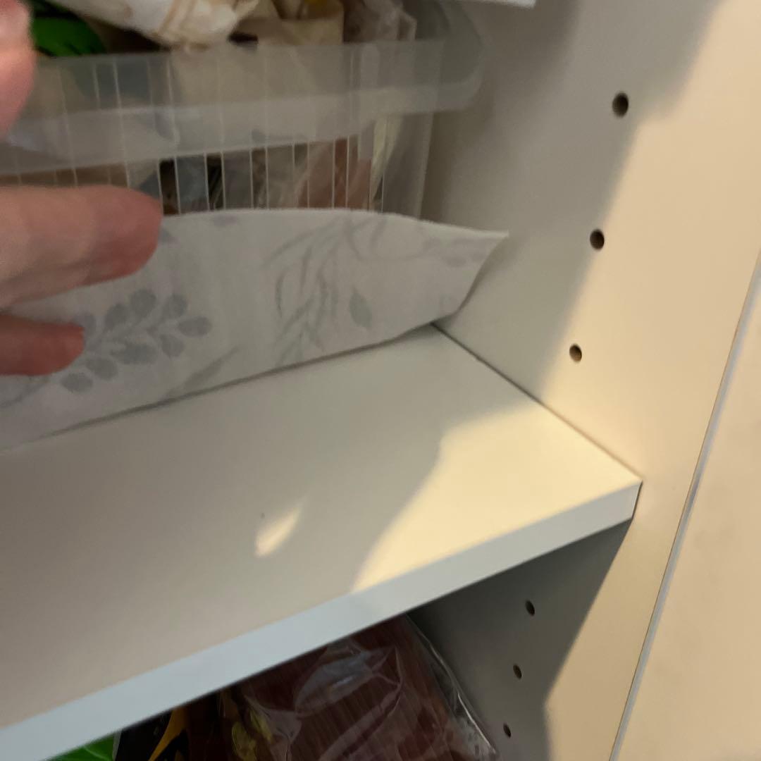 【引っ越しのため23日までの出品】ホワイト スリム収納　食器棚