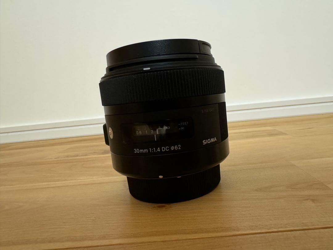 SIGMA 30mm f/1.4 DC HSM レンズ