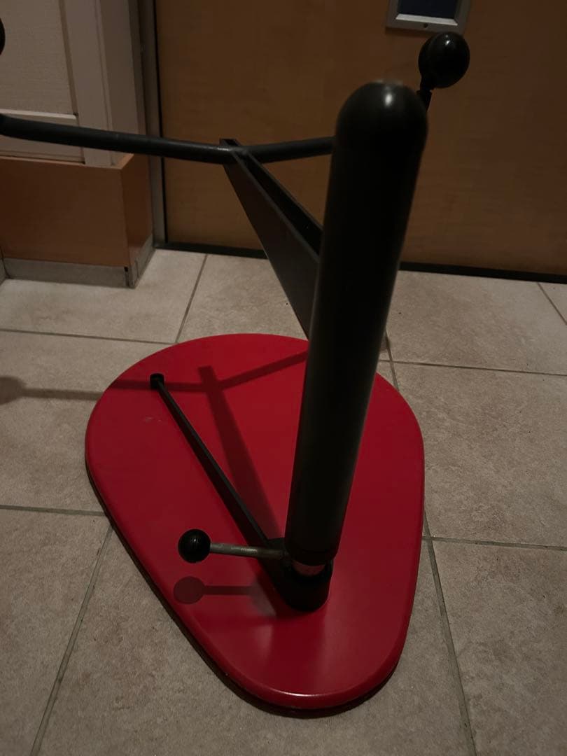 カッシーナ CASSINA KICK サイドテーブル 赤 昇降式　ジャンク