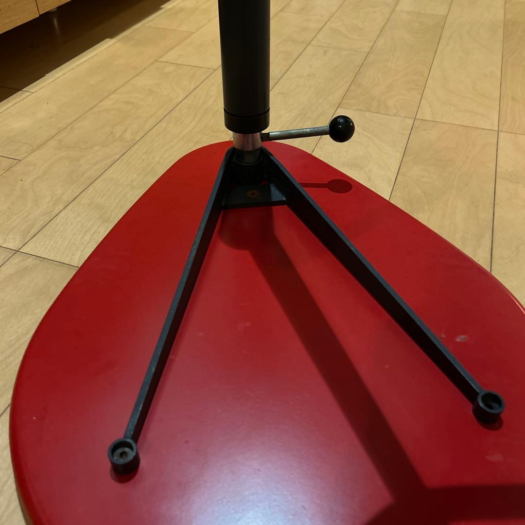 カッシーナ CASSINA KICK サイドテーブル 赤 昇降式　ジャンク