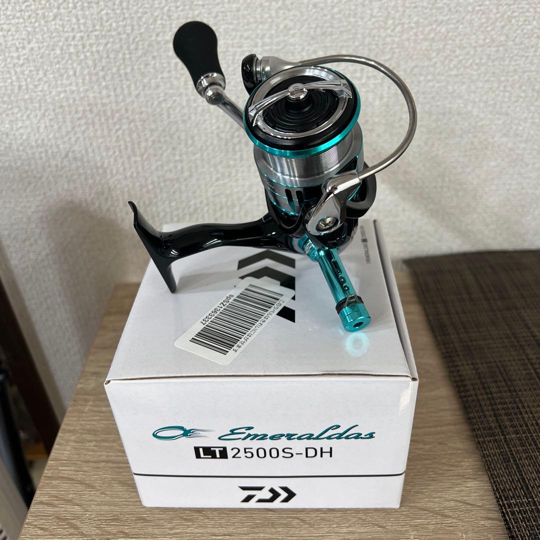 エメラルダスLT 2500S-DH リール スタンド付