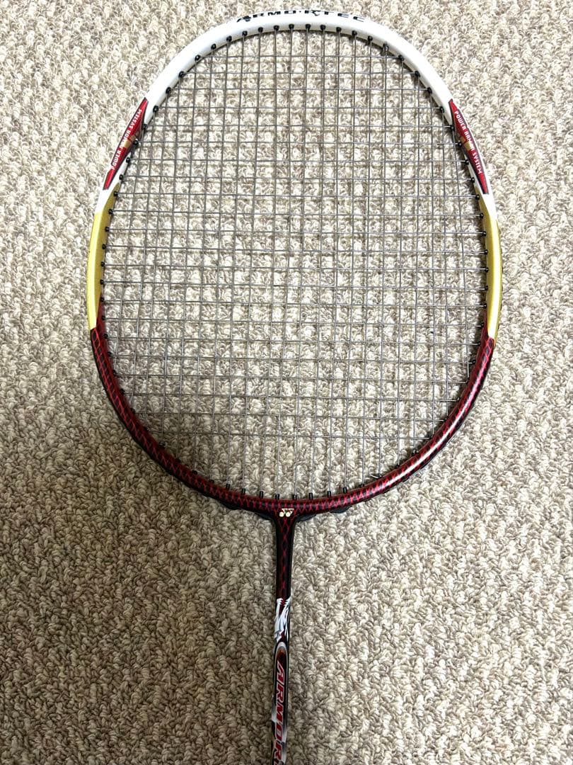 【匿名配送】 YONEX ARMORTEC 700 LIMITED ラケット