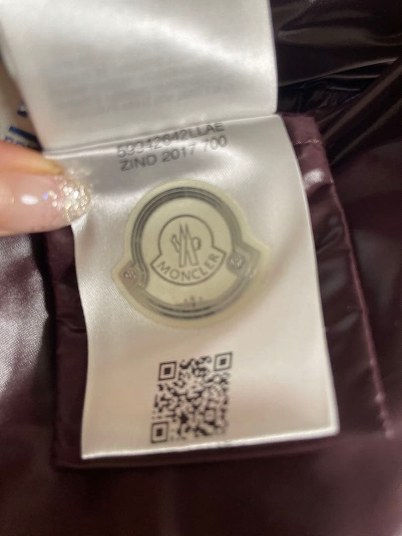 moncler モンクレール ダウン ベスト レディース　正規品　美品