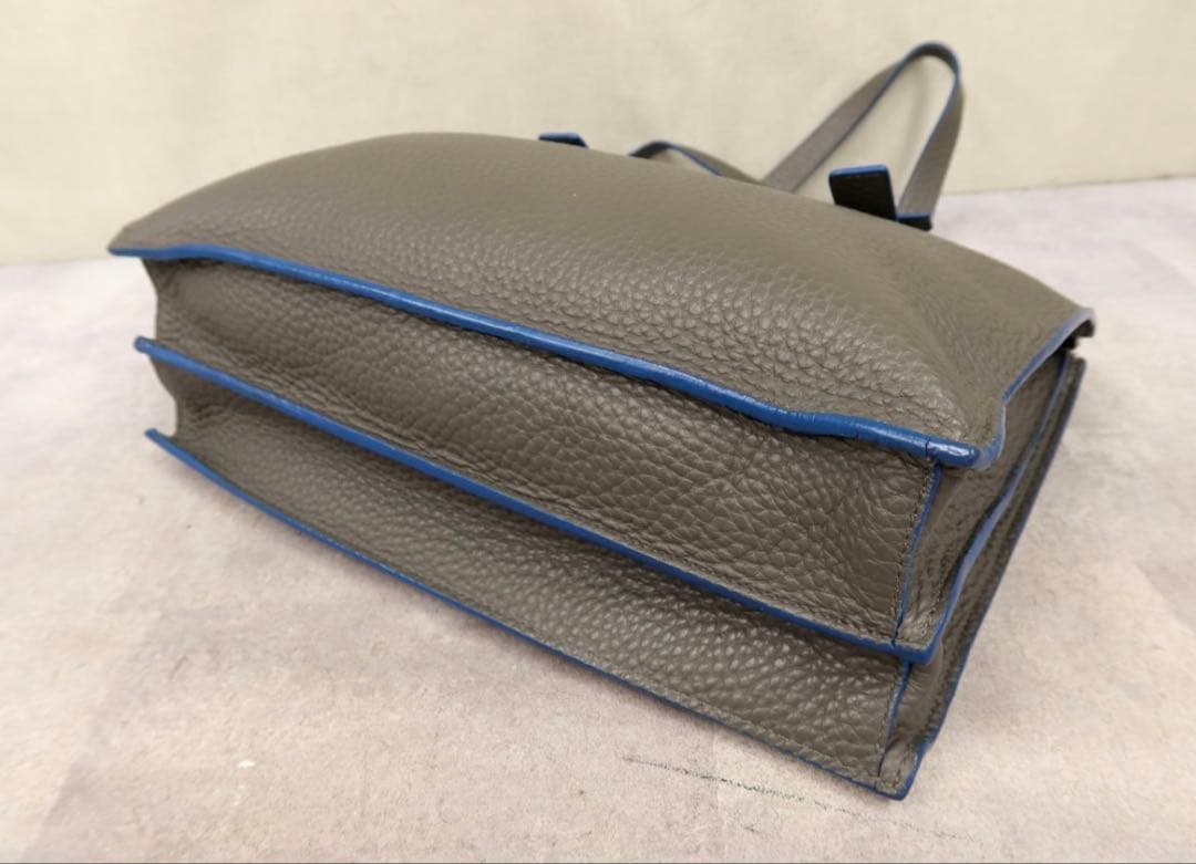 あきせい　フルラ　ジョーべ　レザー トートバッグ グレー