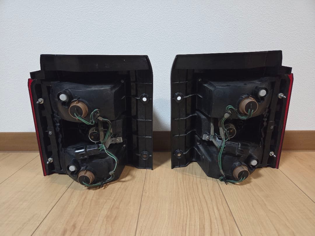 デリカD5 本物キャンディスモークテール　セット　ブラッドレッド