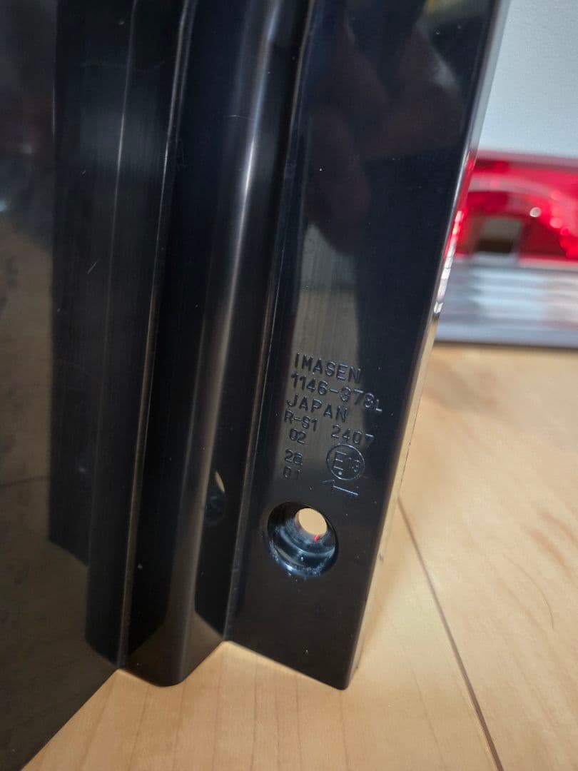 デリカD5 本物キャンディスモークテール　セット　ブラッドレッド