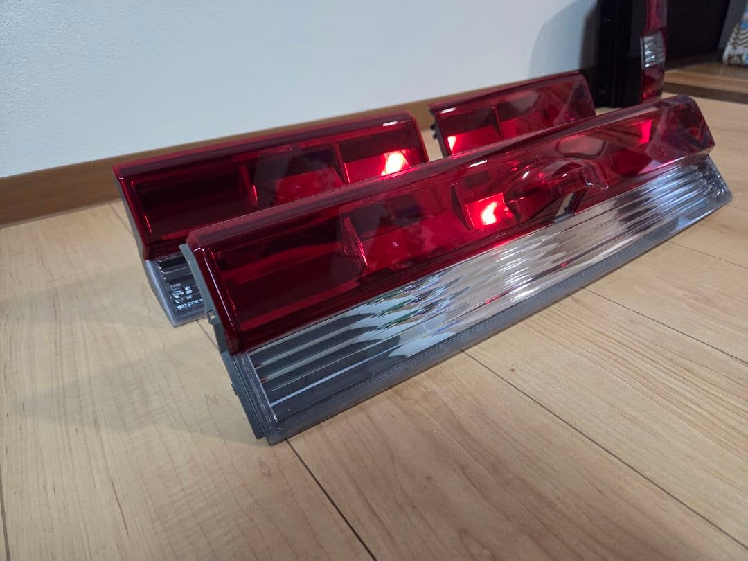 デリカD5 本物キャンディスモークテール　セット　ブラッドレッド