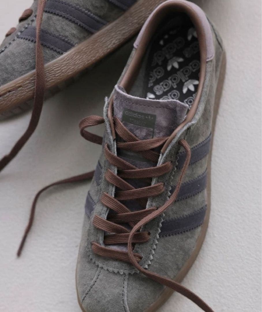 adidas 23cm TOBACCO exclusiveアディダスHQ9177