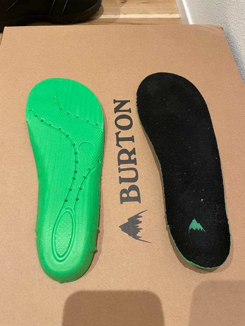 美品　バートン　ジップライン　ブーツ　22センチ　ボア　4K