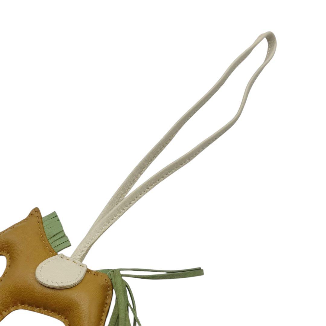 ⭐️ほぼ未使用⭐️ エルメス ロデオチャーム PM レザー セサミ