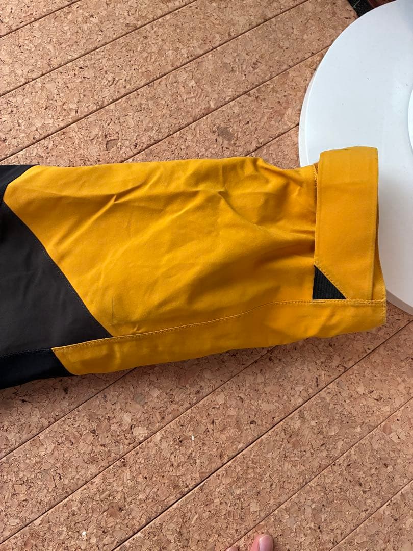 ※値下げ中　ボルコム スノボ ウェア ジャケット S GORE-TEX