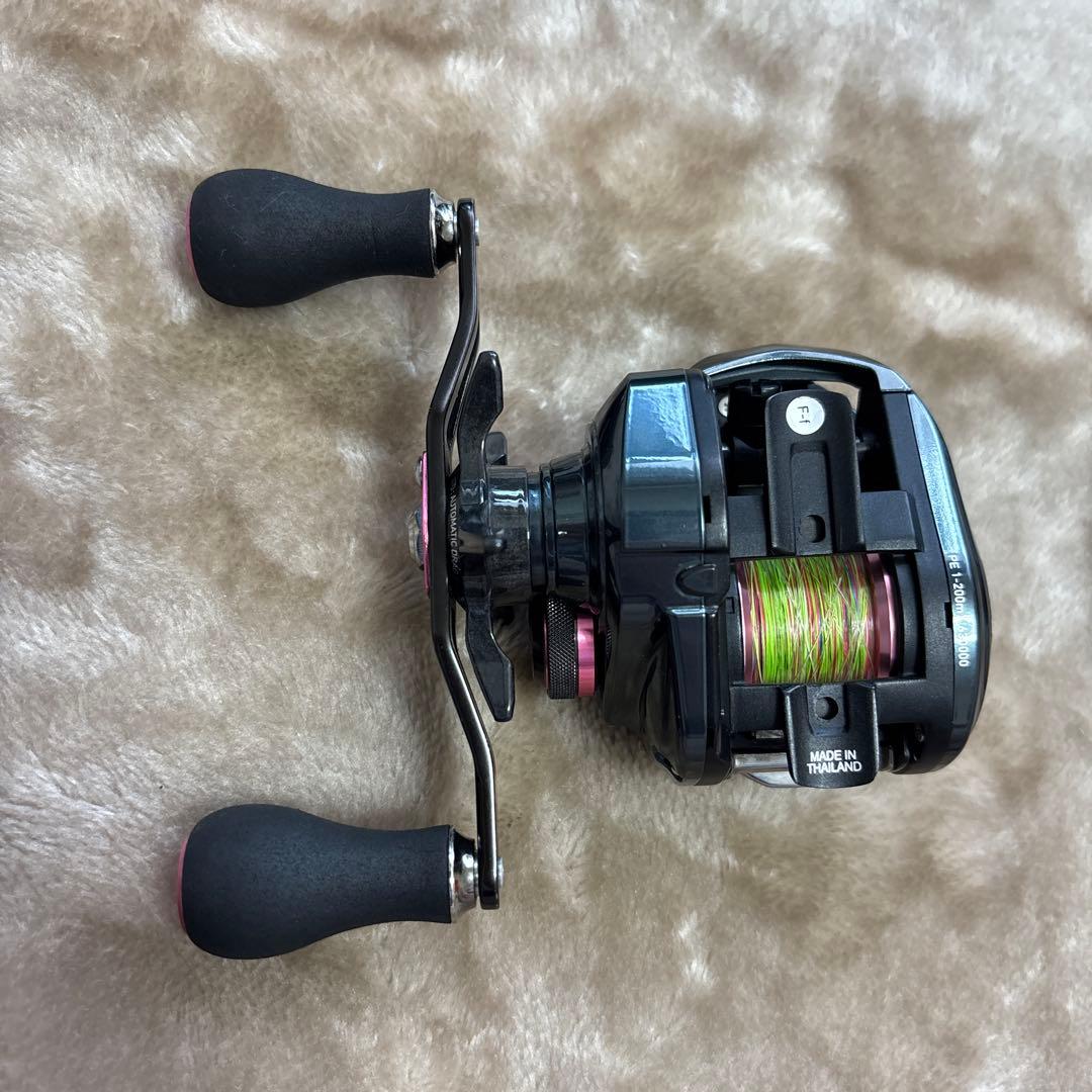 【極美品】ダイワ 紅牙IC 100P-RM コウガIC