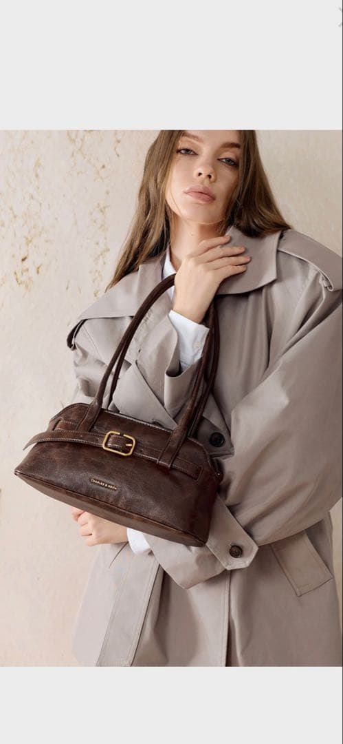 CHARLES &KEITH Victoria ショルダーバックブラウン