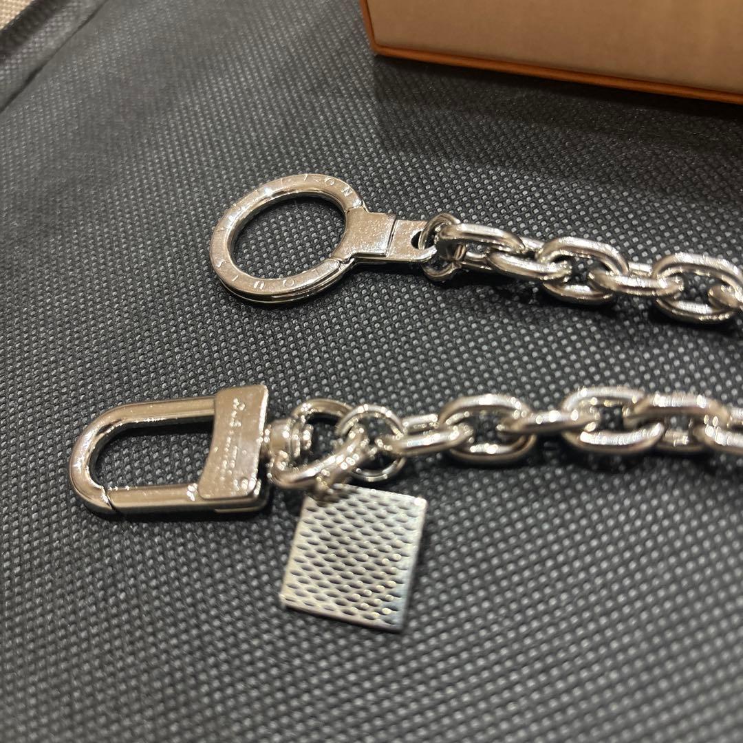 SKY　LOUIS VUITTONシェンヌアノクレXL ウォレットチェーン