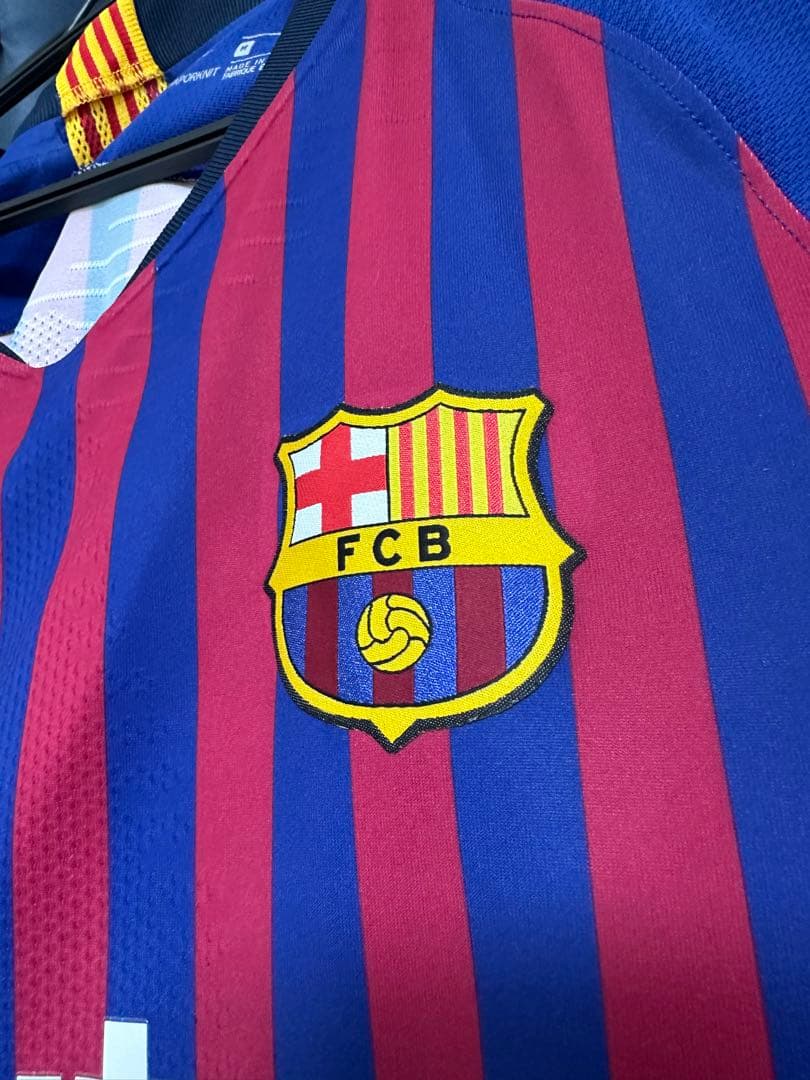 MESSI メッシ　バルセロナ 10番　 オーセンティックユニフォーム